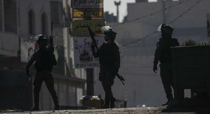 Blitz israeliano a Jenin, ‘ucciso almeno un palestinese’