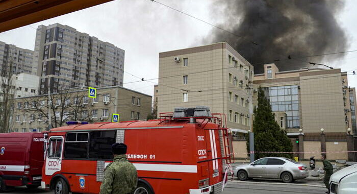 Gruppo anti-Putin rivendica incendio a sede Fsb a Rostov