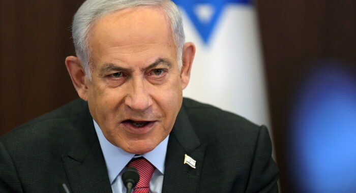 Israele: Netanyahu caccia il ministro della Difesa