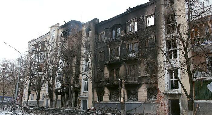 Kiev, ‘Bakhmut è in piedi,forze di difesa tengono la città