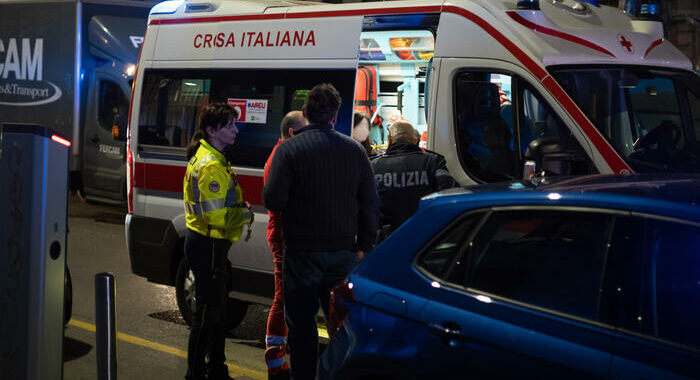 Passanti accoltellati, arrestato già autore di scippo a Milano