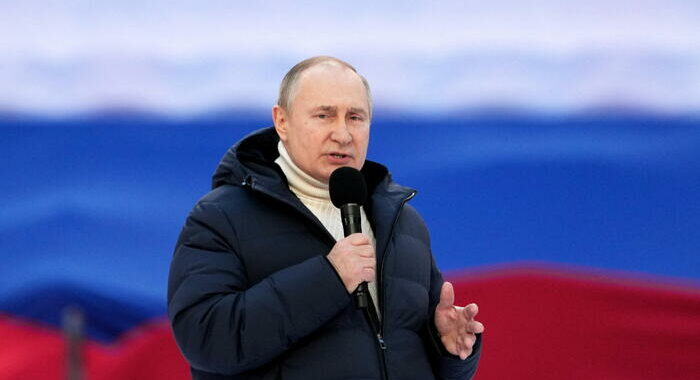 Putin in Crimea per l’anniversario dell’annessione