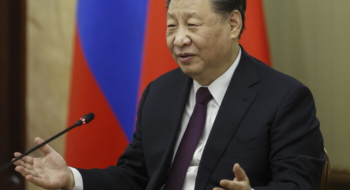 Ucraina: Cina, manteniamo comunicazioni con tutte le parti