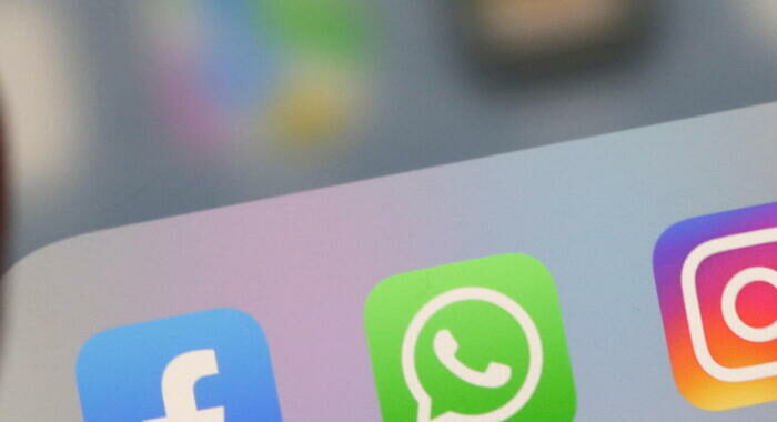 WhatsApp, si potrà definire una scadenza per i gruppi