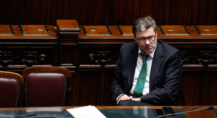 Def: Giorgetti, spero che dagli errori si impari