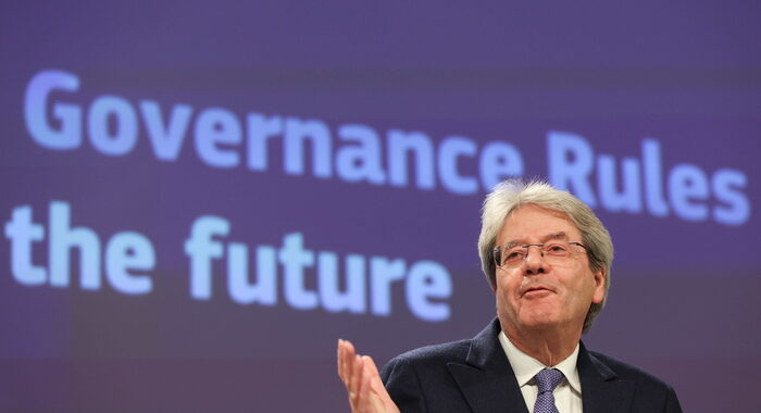 Gentiloni, per l’Italia riduzione del debito più graduale