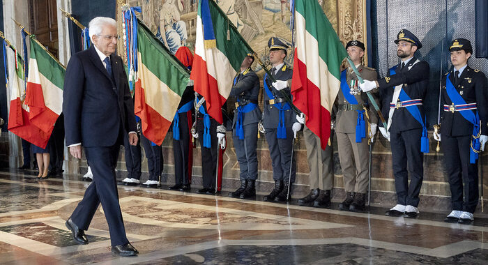 Mattarella celebra il 1 maggio in fabbrica