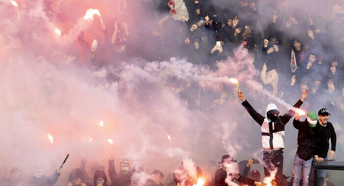 Roma-Feyenoord, è definitivo, niente biglietti a tifosi olandesi