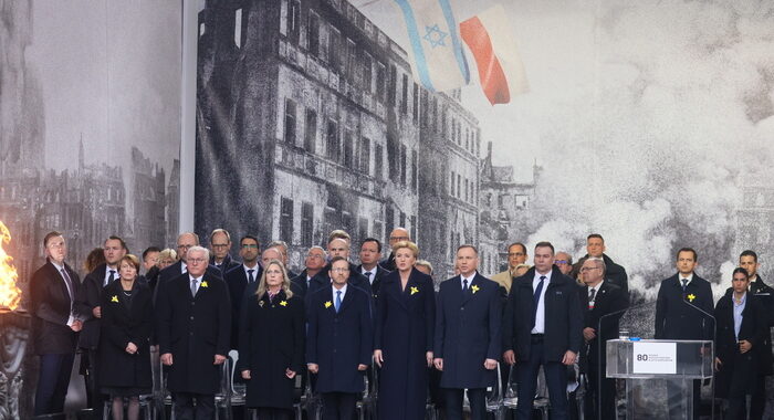 Steinmeier a Varsavia, ‘perdono per i crimini tedeschi’