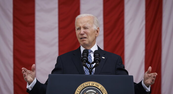 Biden condanna legge anti gay in Uganda e minaccia sanzioni
