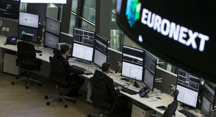 Borsa Milano giù nel finale con l’Europa, Ftse Mib -2%