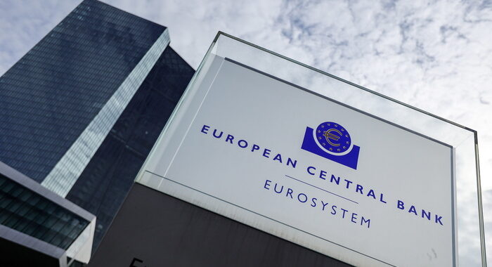 Eurocamera, con l’aumento dei tassi a rischio il bilancio Ue