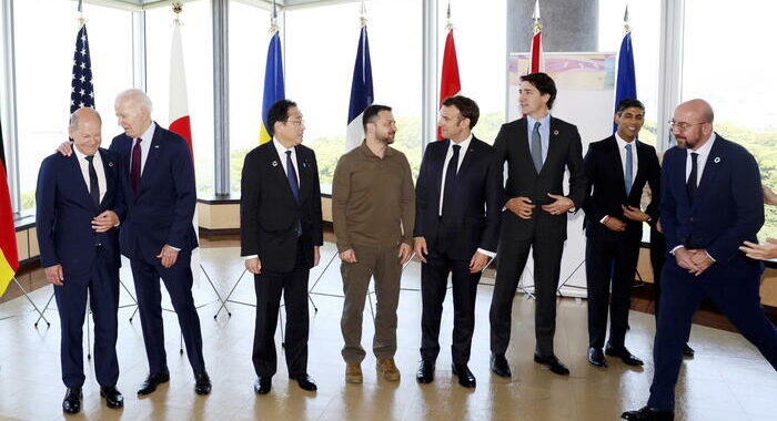 Mosca, ‘Zelensky al G7 ha reso vertice un propaganda show’