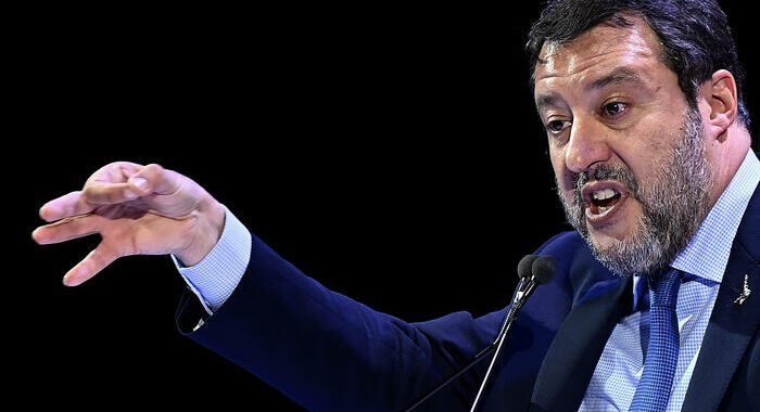 Salvini, dalla Francia toni inaccettabili e offensivi