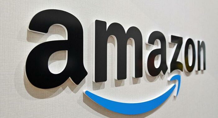 Amazon tratta offerta servizi telefonia mobile a clienti Prime