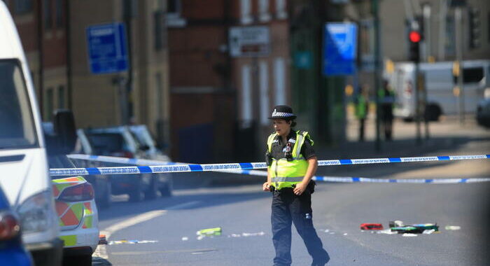 Attacco a Nottingham, indaga anche l’antiterrorismo