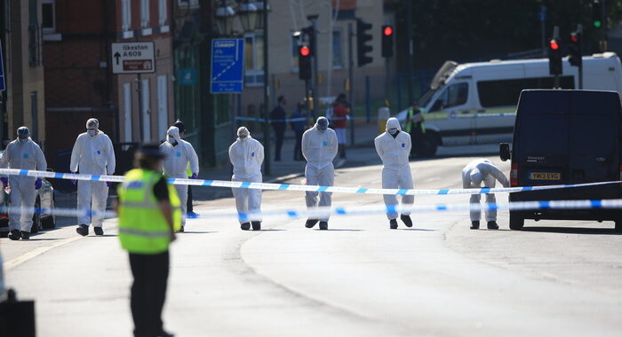 Attacco a Nottingham, sospetto killer di origini africane