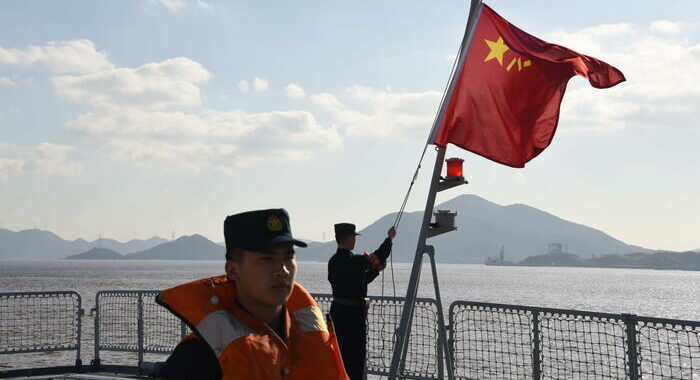 Cina, manovre nel mar Cinese orientale a nord di Taiwan