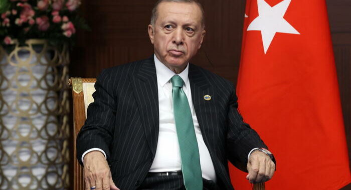 Erdogan, ‘il rogo del Corano non è libertà di pensiero’