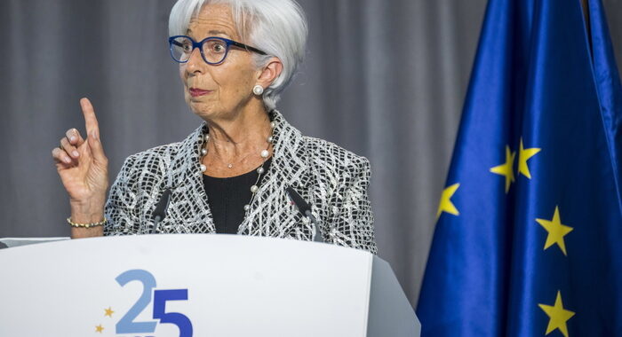 Lagarde, ‘le pressioni dell’inflazione restano alte’