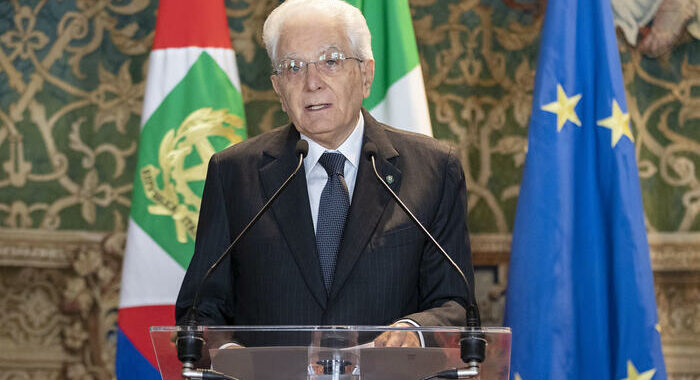 Mattarella, la Costituzione prevede giustizia fiscale