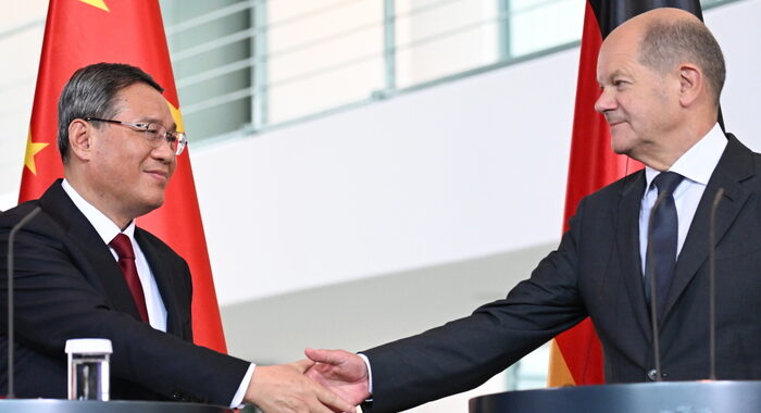 Monito del premier cinese a Berlino contro il de-risking
