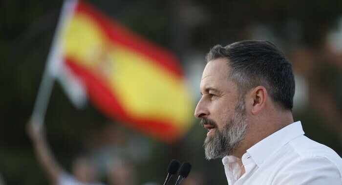 Abascal, ‘pronti a fare opposizione o tornare alle urne’