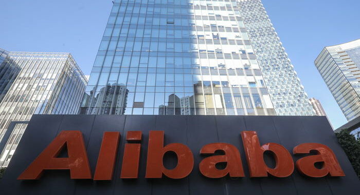 Da Pboc maxi multa da 1 miliardo ad Ant Group (Alibaba)