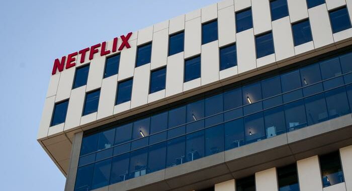 La Turchia multa Netflix per contenuti omosessuali