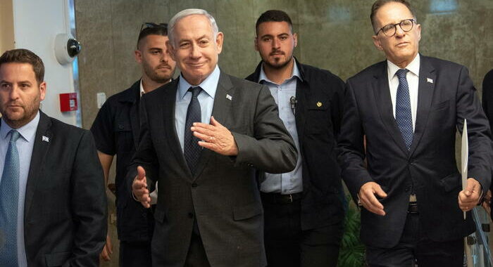 Netanyahu in ‘buone condizioni’ dopo operazione