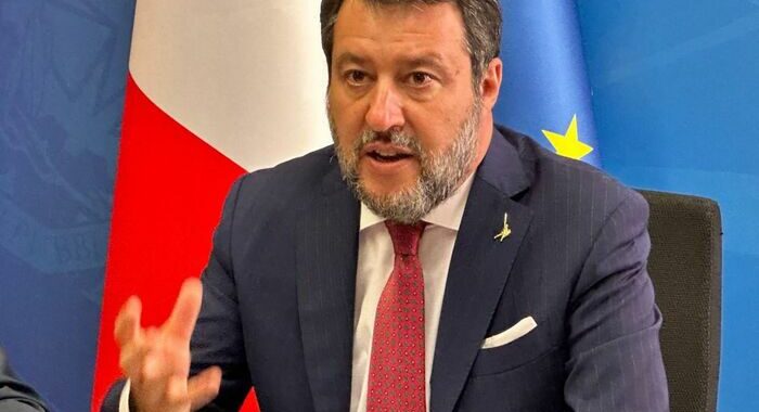 Salvini, lavoriamo per allungare le rate dei mutui variabili