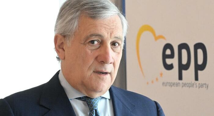 Tajani, impossibile qualsiasi accordo con Le Pen e Afd