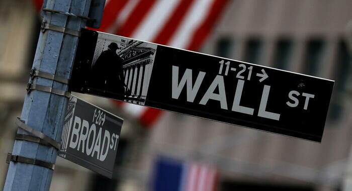 Wall Street apre in calo in attesa della Fed, Dj -0,02%