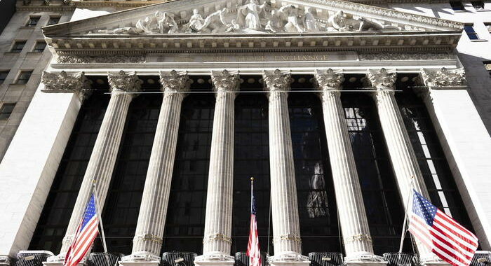 Wall Street apre positiva, Dj +0,34%, Nasdaq +0,29%