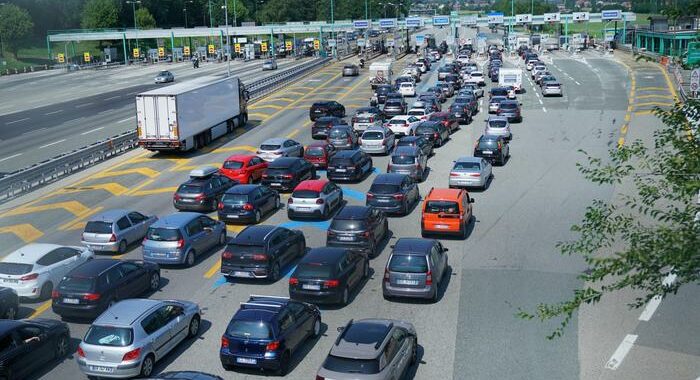 Chiusura più breve per le fabbriche,cambia l’esodo di agosto