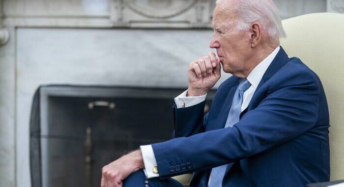 Libro rivela, ‘Biden privatamente ha ammesso di sentirsi stanco’