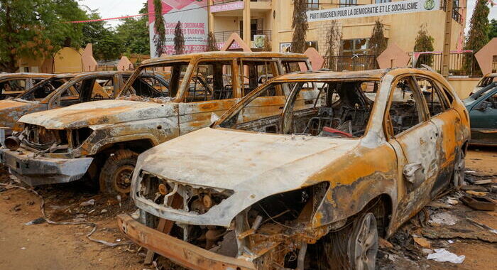 Niger, Ecowas: vertice oggi e domani su ‘dispiegamento truppe’