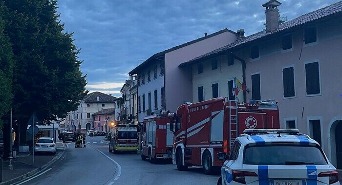 Uomo asseragliato è ancora in casa, ha postato un terzo video