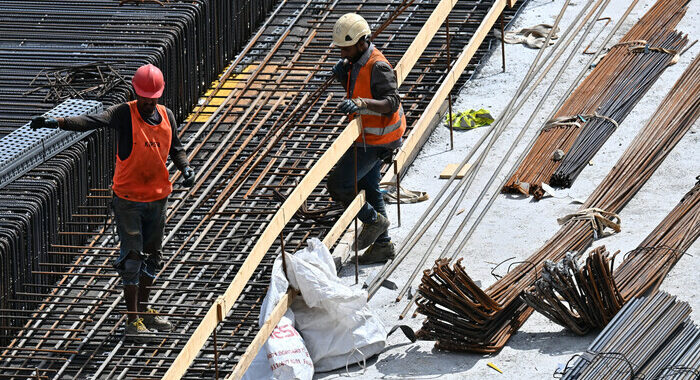 Via libera Senato al decreto per emergenza caldo lavoratori