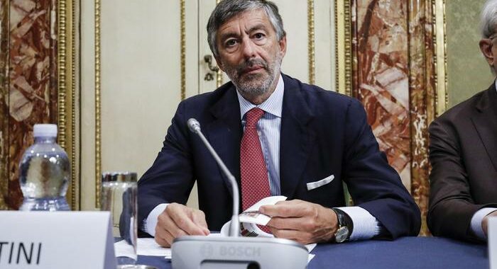 Abi: “La tassa sulle banche è vulnus alla fiducia del mercato”