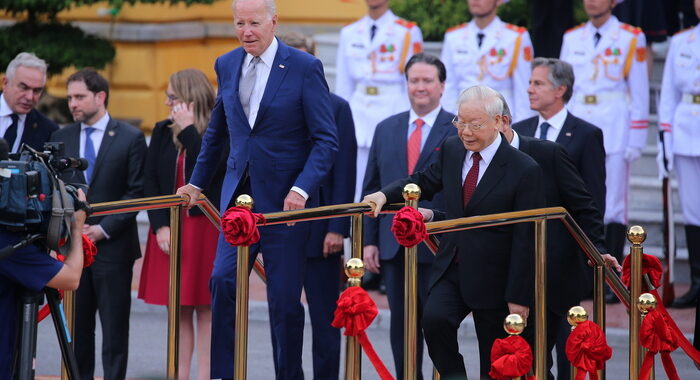 Biden, ‘non voglio contenere la Cina’