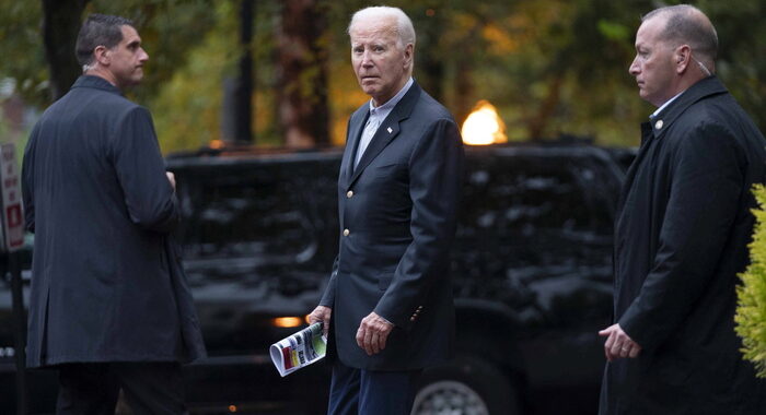 Biden, shutdown voluto da gruppetto estremisti repubblicani