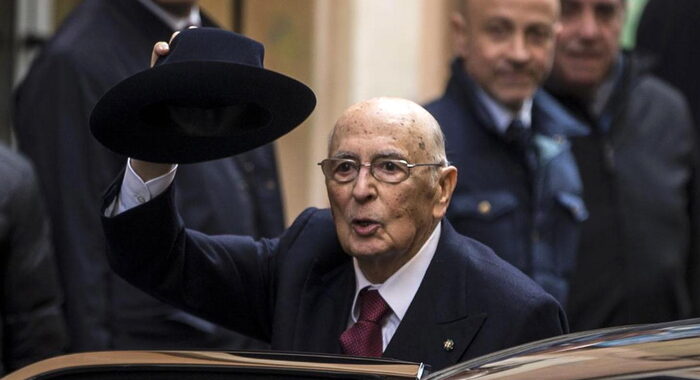 Chigi, disposti i funerali di Stato per Napolitano