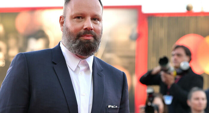 Leone d’oro a Povere Creature! di Lanthimos