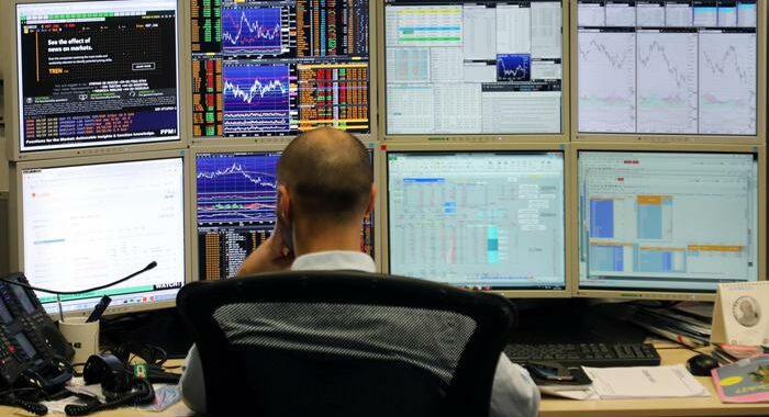 Lo spread Btp-Bund apre in lieve rialzo a 193,7 punti