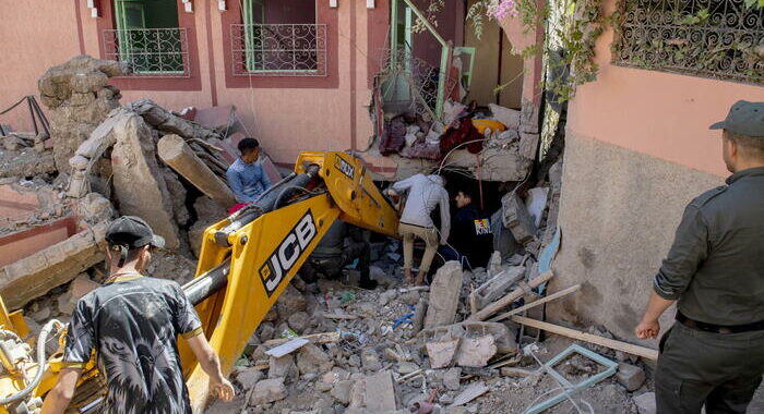 Marocco: sale a 1.037 il bilancio dei morti