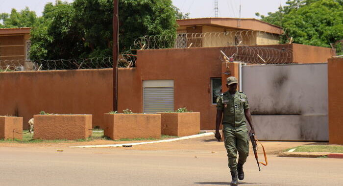 Niger, Giunta militare accusa Francia “prepara aggressione”