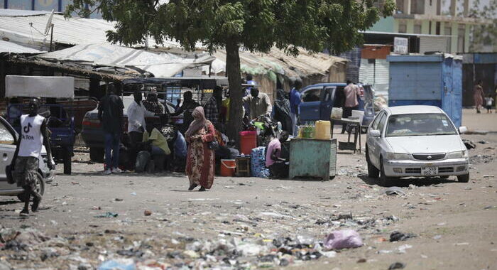 Sudan, almeno 25 civili uccisi nel fine settimana a Khartum