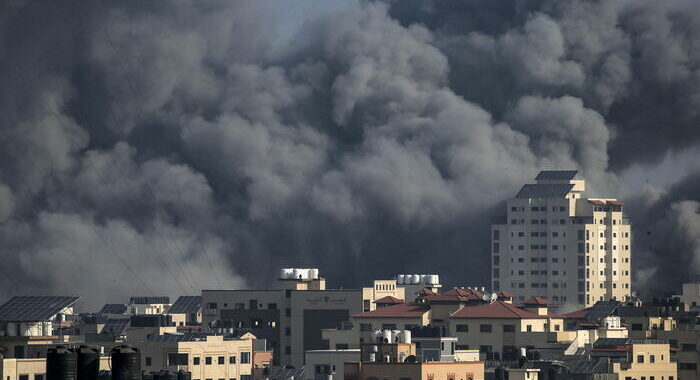 Chiese Gerusalemme, condanniamo attacchi e restiamo a Gaza