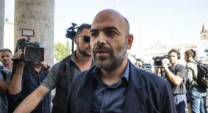 Diffamó Meloni,per Saviano chiesta multa da 10mila euro